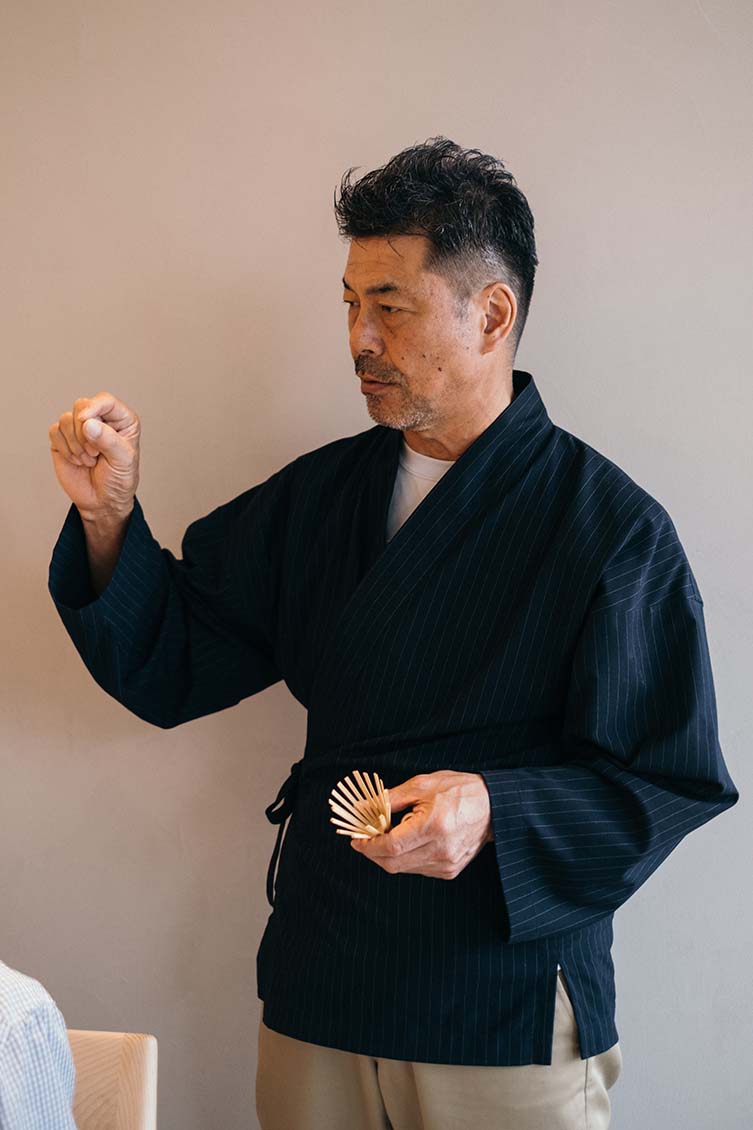 20th-generation master craftsman Tango Tanimura