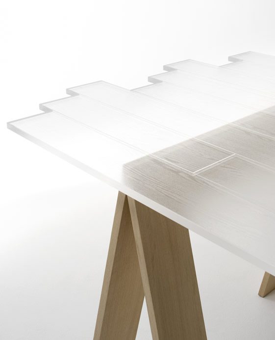 Nendo Transparent Table