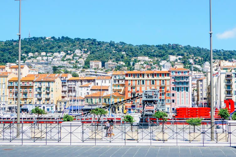 Côte d'Azur: Nice Travel Guide, Marché aux Puces de Nice, Sentimi, The Jay Hotel, Crossover Festival