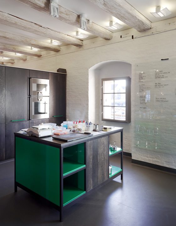 Inside NOMA's FoodLab