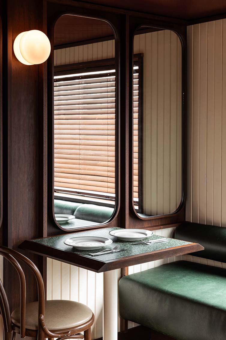 North of Brooklyn Pizzeria, The Queensway