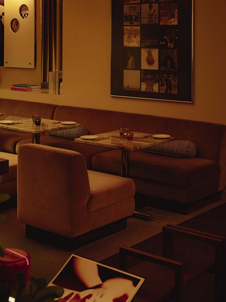 Olia Ristorante and Mimi Bar, Edmonton