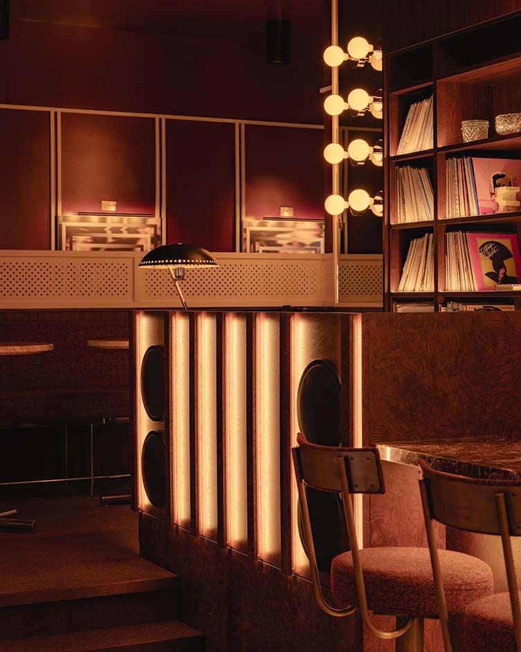 Olia Ristorante and Mimi Bar, Edmonton