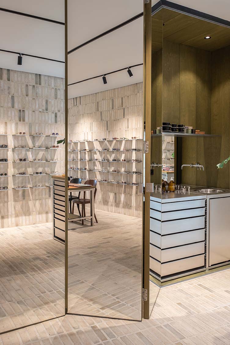 Belgium Optician Designed by Zware Jongens