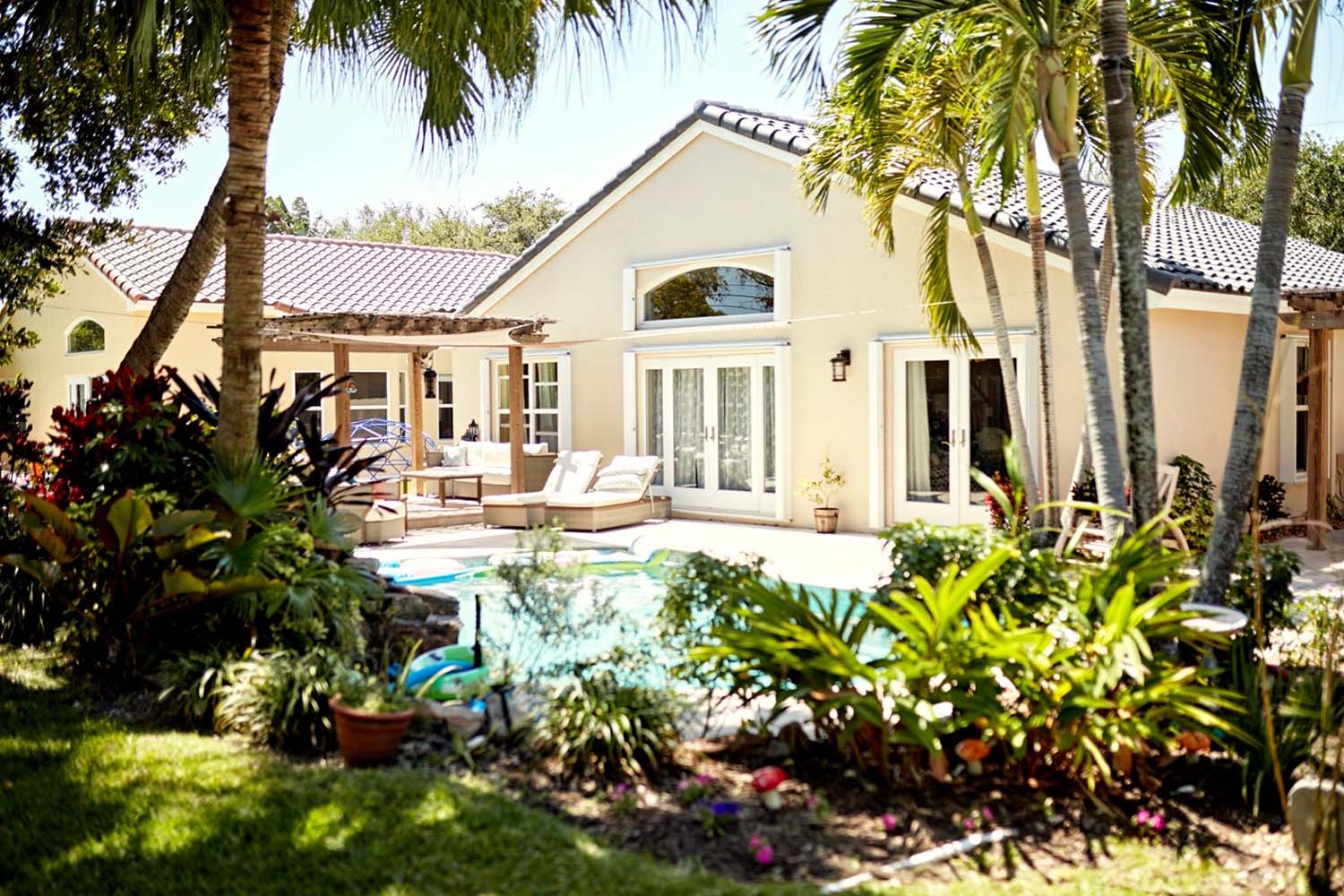 Five Key Reasons to Own a Home in Florida