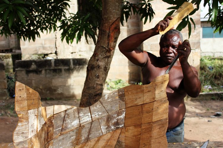 Paa Joe & the Lion, Ghanaian Fantasy Coffins