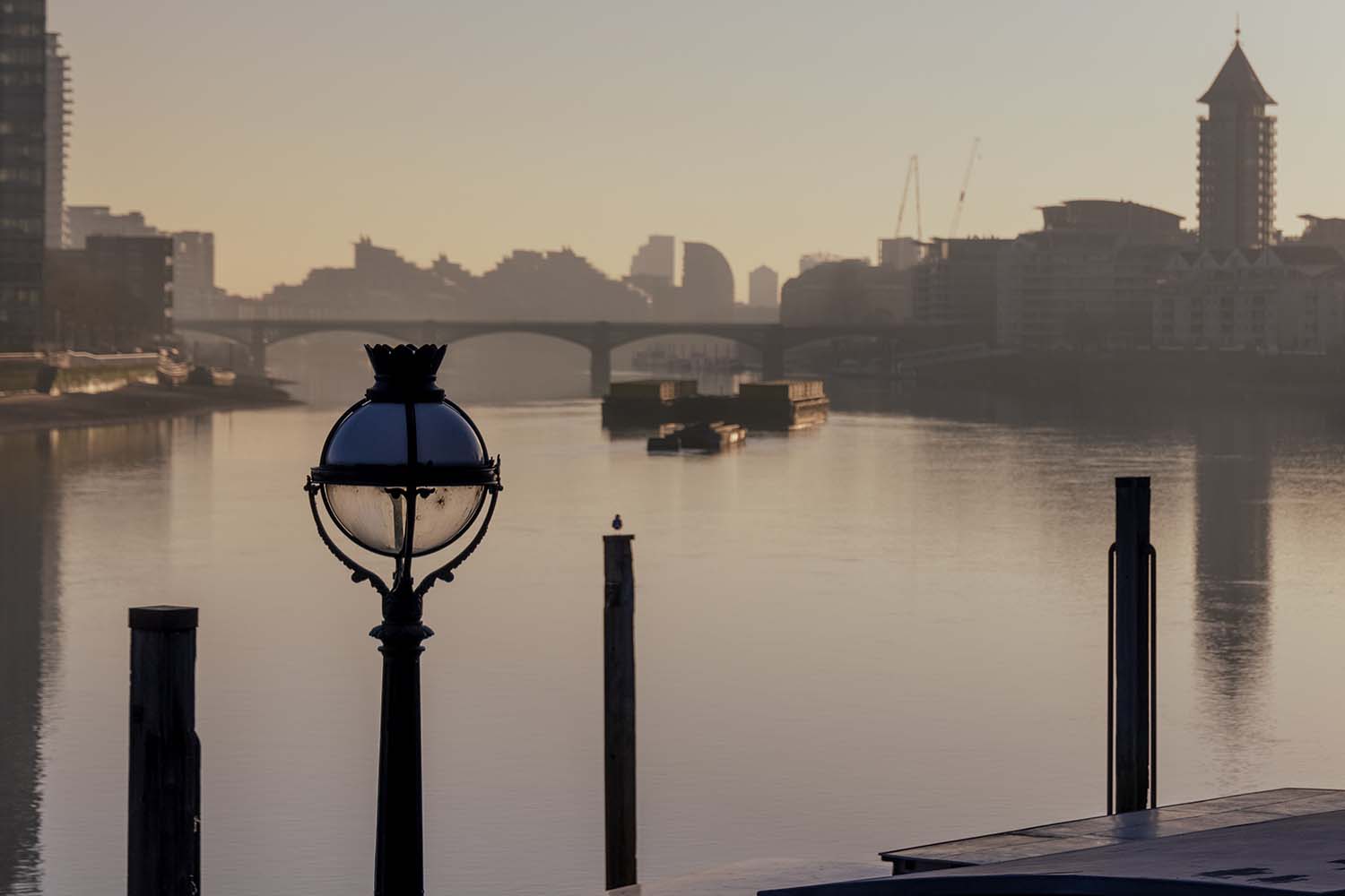 150 Years of Painting the Thames