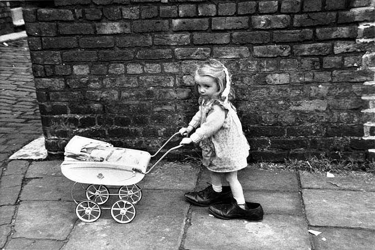 Shirley Baker, Manchester, 1966