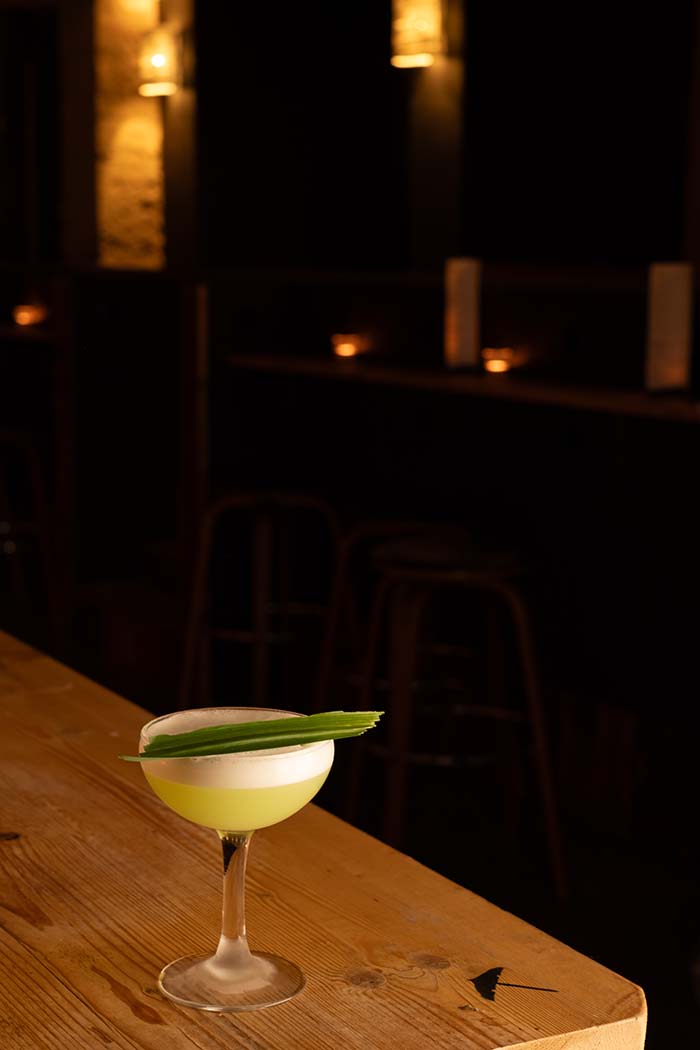 Hackney Cocktail and Music Bar