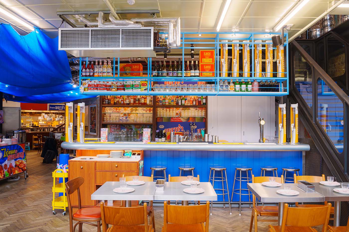 Plaza Khao Gaeng, Borough Yards