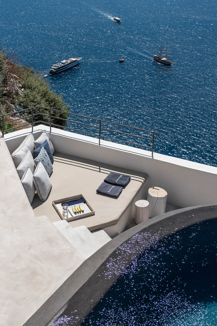 Porto Fira Suites Santorini