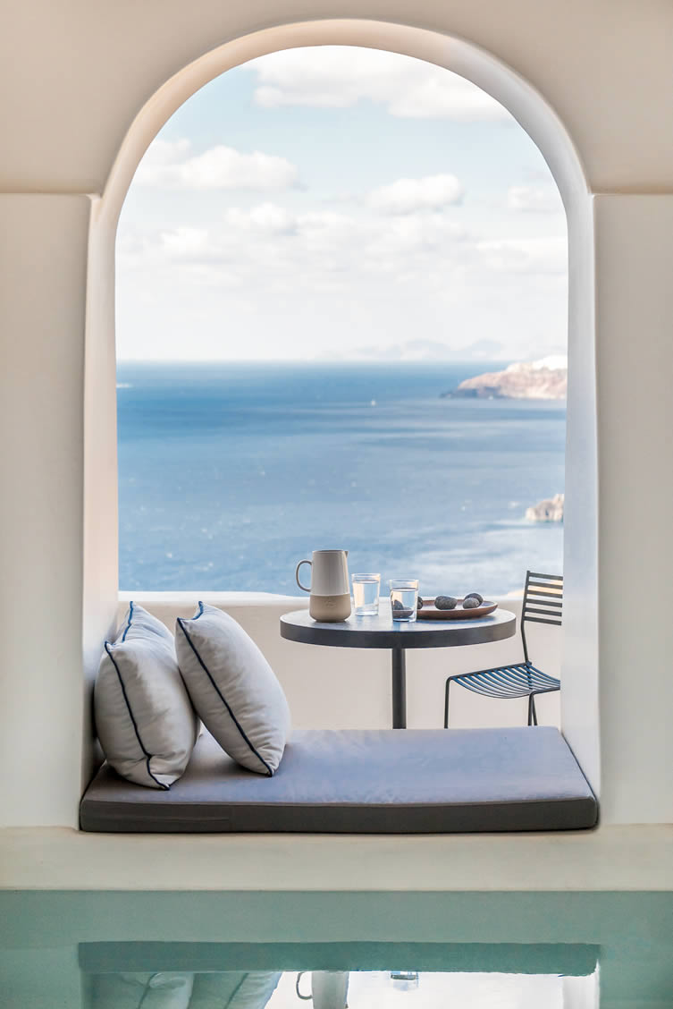 Porto Fira Suites Santorini