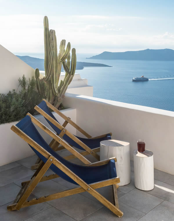 Porto Fira Suites Santorini, Greece: Designed by Interior Design Laboratorium