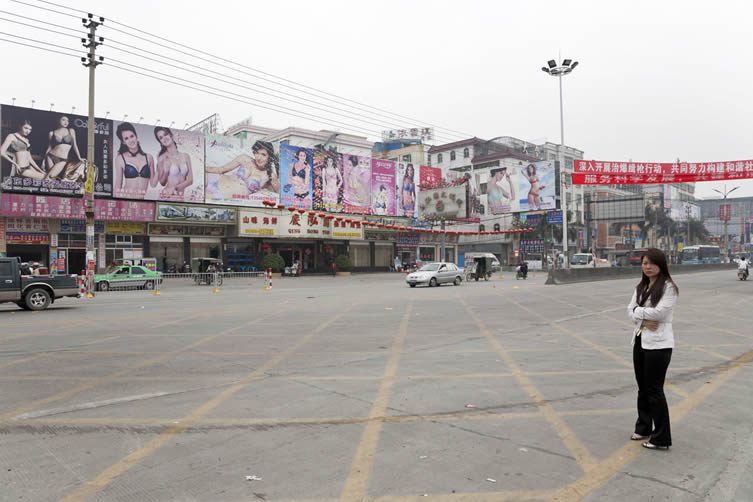 Untitled #30 (The Road to Shantou), Chendian Town, Shantou 2010