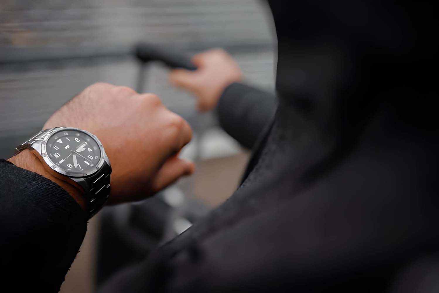 Why People Still Choose Watches in a Digital World