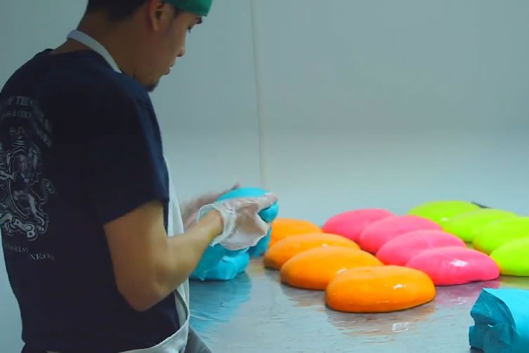 Making Rainbow Bagels