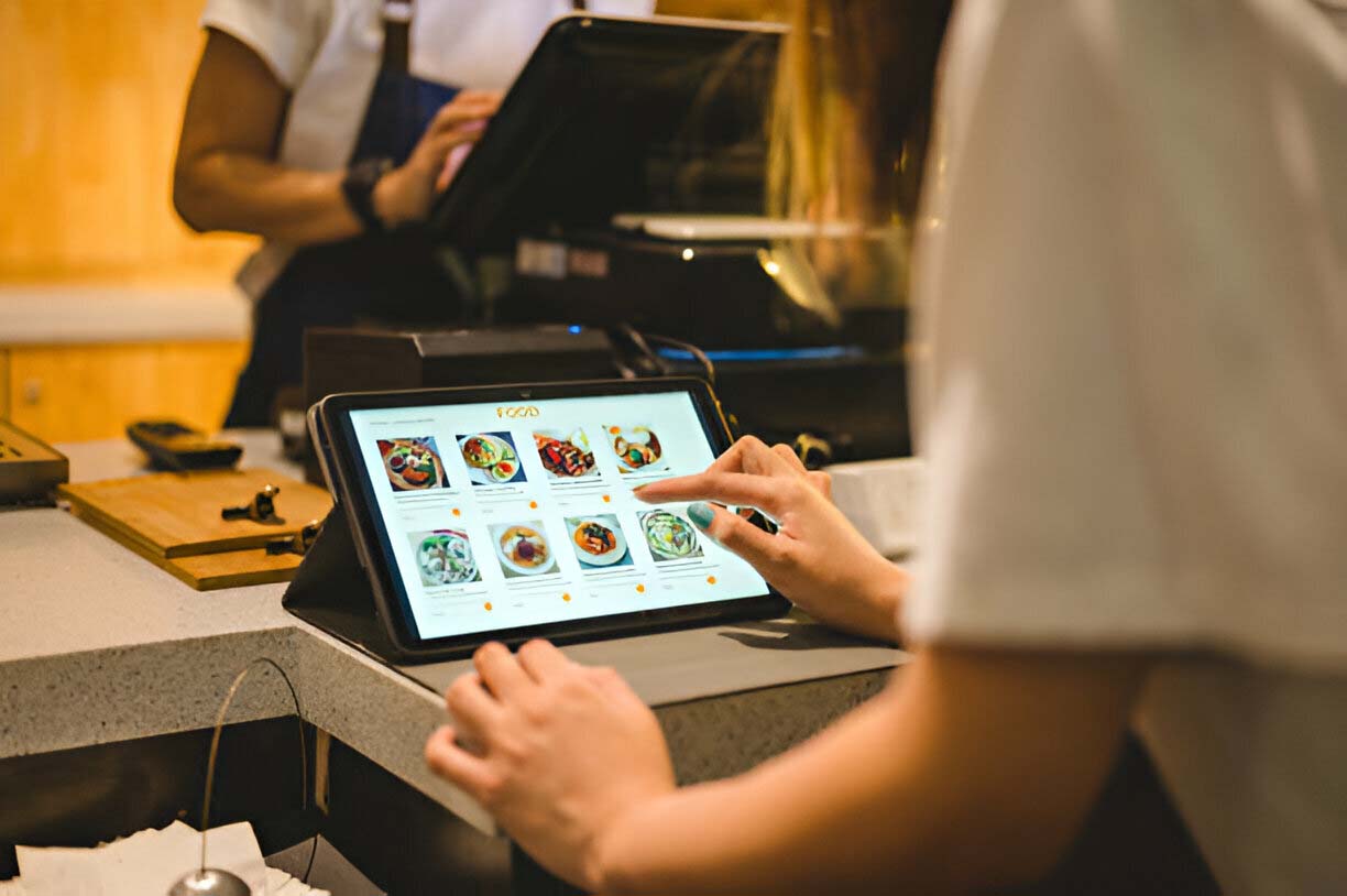 Restaurant Technologies: Revolutionising the Dining Experience
