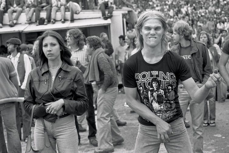 Rolling Stones Fans by Joseph Szabo, Damiani Editore