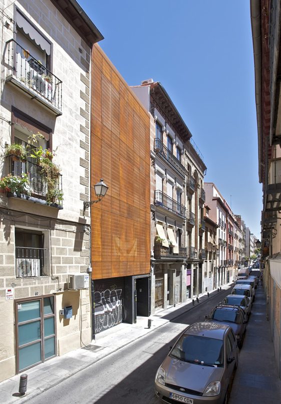 Madrid Apartment Façade