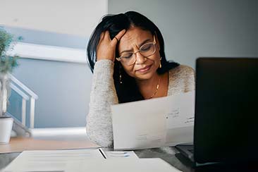 How to Manage Short-Term Costs Under $500