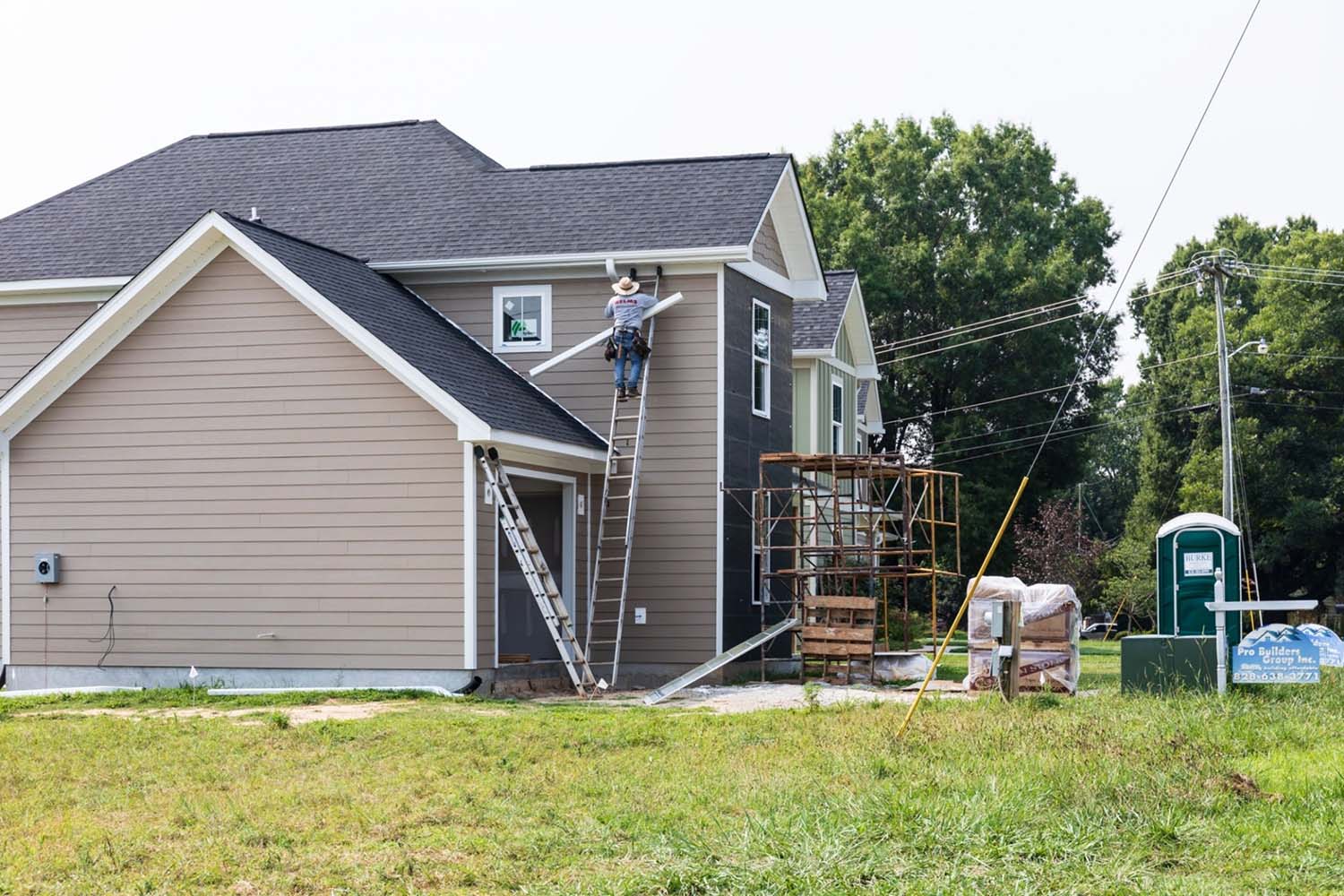 Putting Siding Panels on Your House