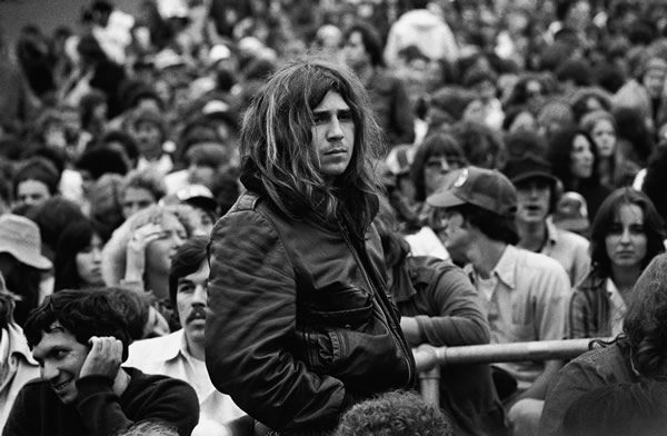 Rolling Stones Fans by Joseph Szabo, Damiani Editore