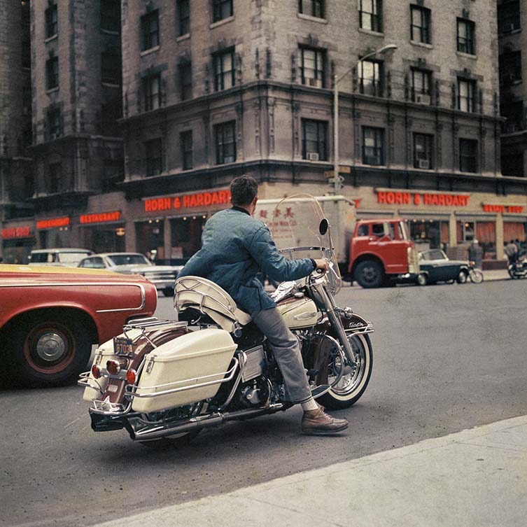 Mario Carnicelli, Pengendara Harley Davidson, New York, 1966