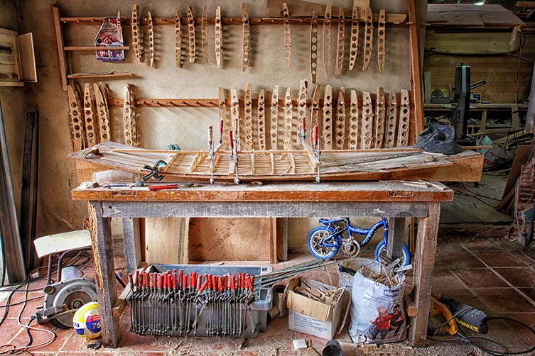 Yoni, wooden boards, Peniche, Portugal © Kyle Rodriguez