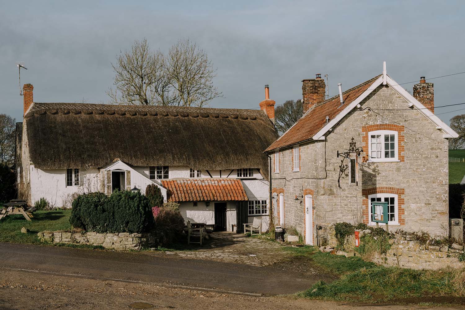 The Compasses Inn Tisbury, Historic British Country Pub With Rooms