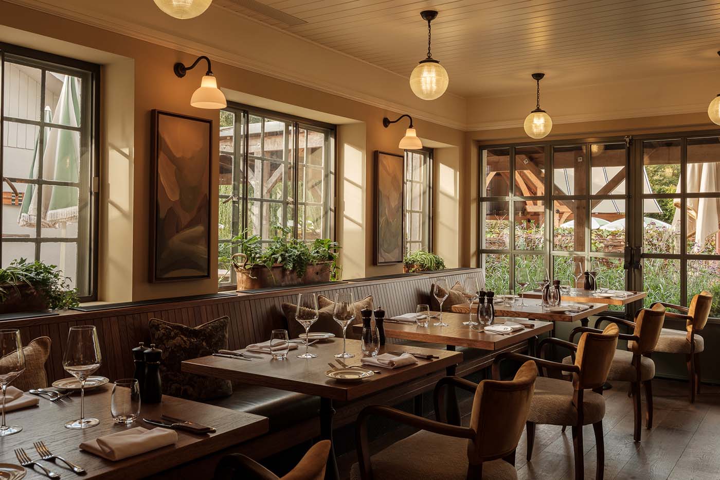 The Royal George, Wye Valley Wales Country Hotel and Restaurant