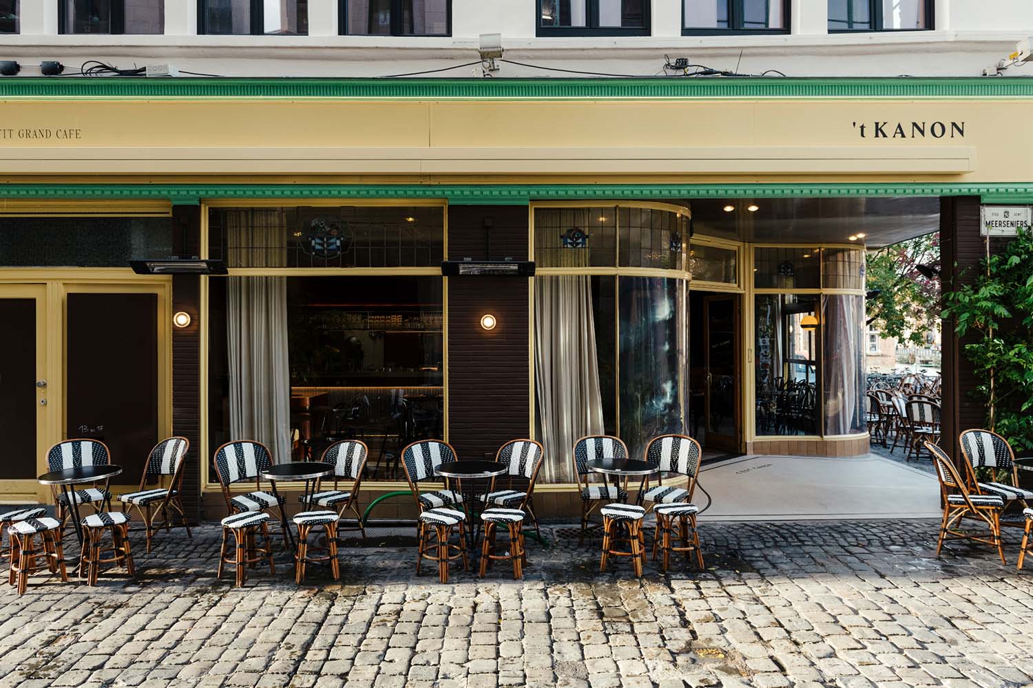 Café 't Kanon Ghent, Gent Cafe Designed by Altu and Studio Stories