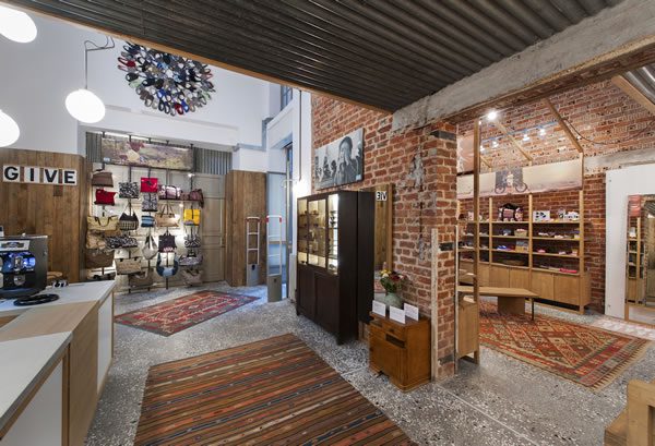 TOMS Thessaloniki Flagship Store & Café