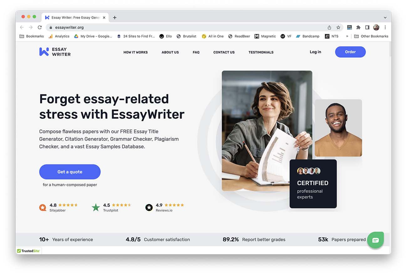 EssayWriter