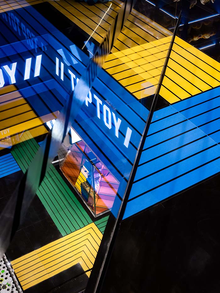 Shanghai Flagship Store Designed by X+Living