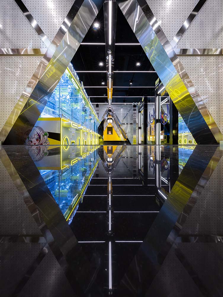 Top Toy Shanghai Flagship