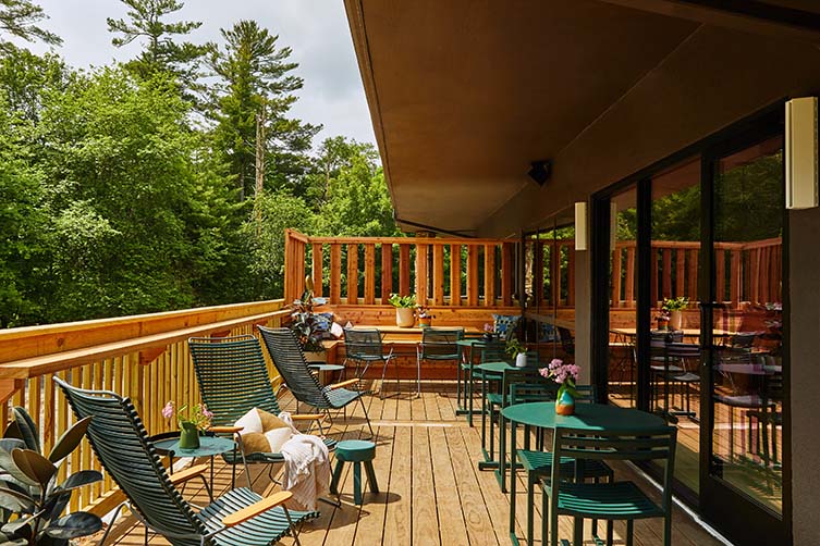 Blue Ridge Mountains North Carolina Hotel