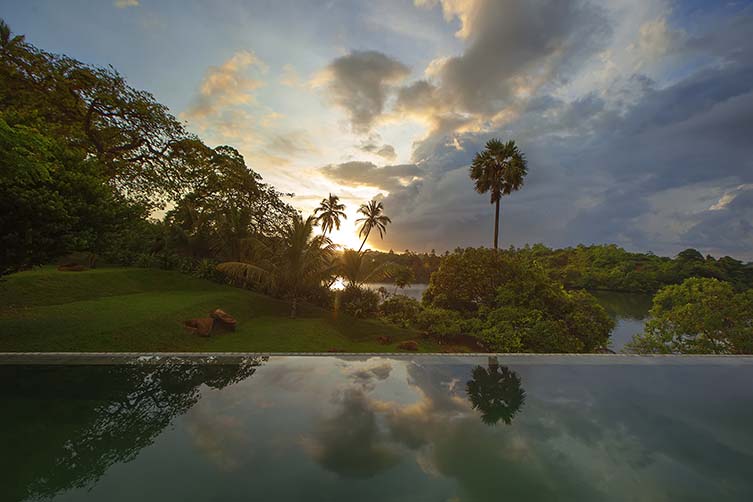 Tri Hotel, Lake Koggala