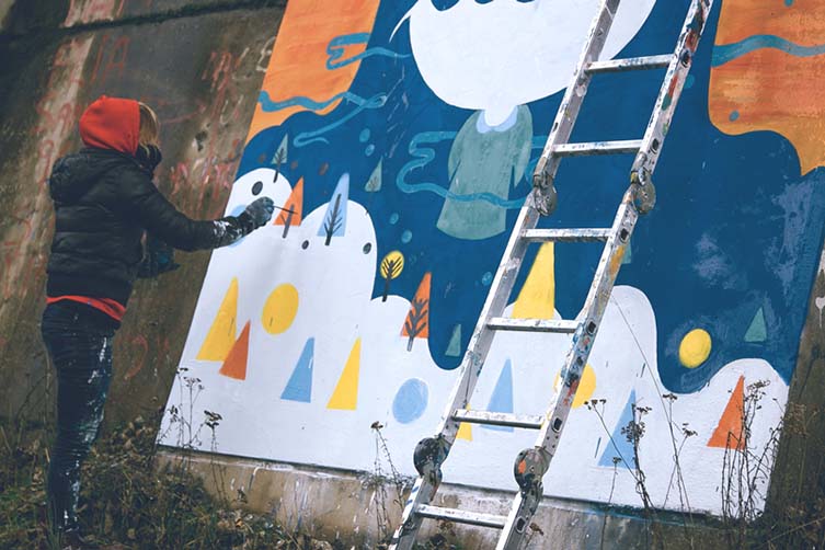 Celebrates street artist, Pum Pum, will impart her vast experience, allow you to scout walls throughout her Buenos Aires neighbourhood, help you to paint on the street as you uncover the techniques of mural-making