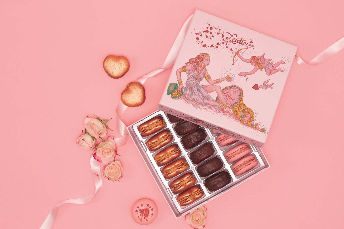 Ladurée, Vénus Mon Amour Macarons gift box