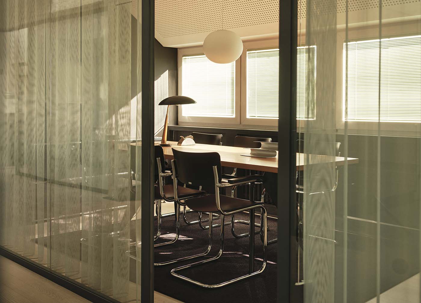 Valentyns Cologne, Modern Workplace Designed by Thomas van den Valentyn