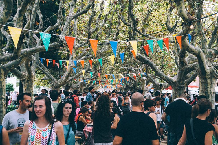 Van Van Food Trucks in Barcelona