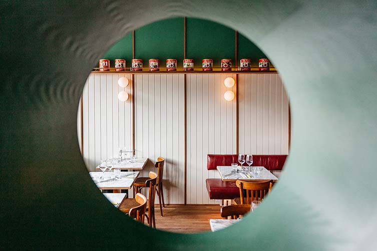 Vesta Montreal, Villeray Italian Restaurant Designed by Ménard Dworkind architecture & design