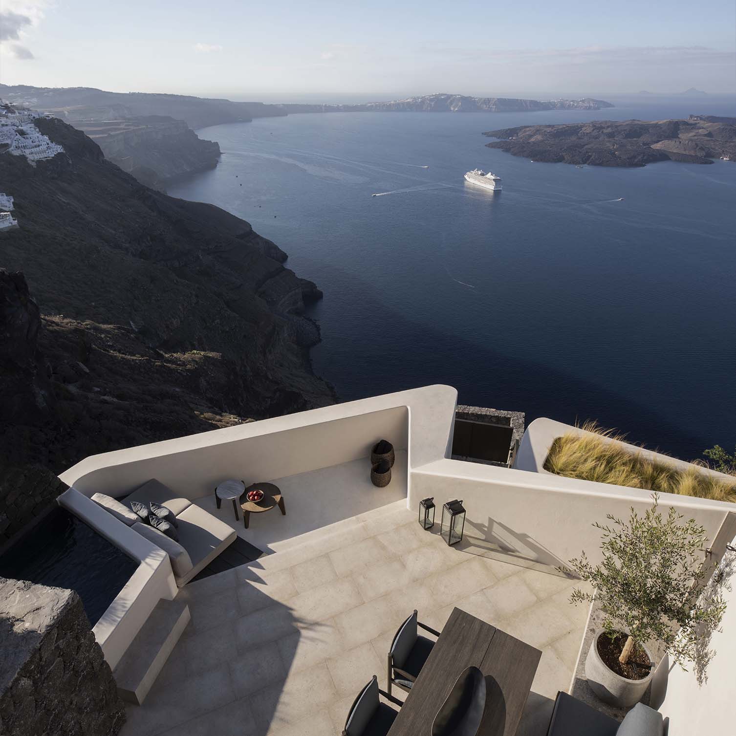 Vora Design Villas Santorini