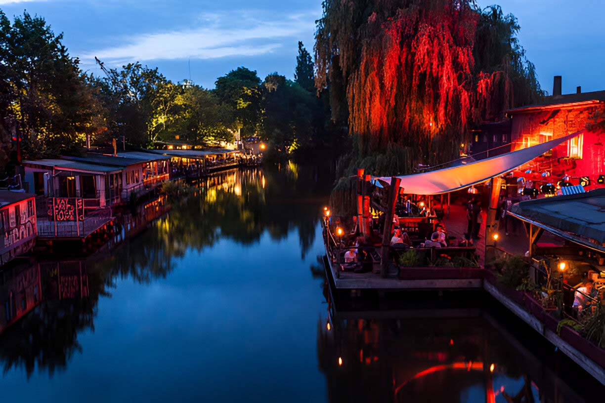What to Wear for a Night Out in Berlin