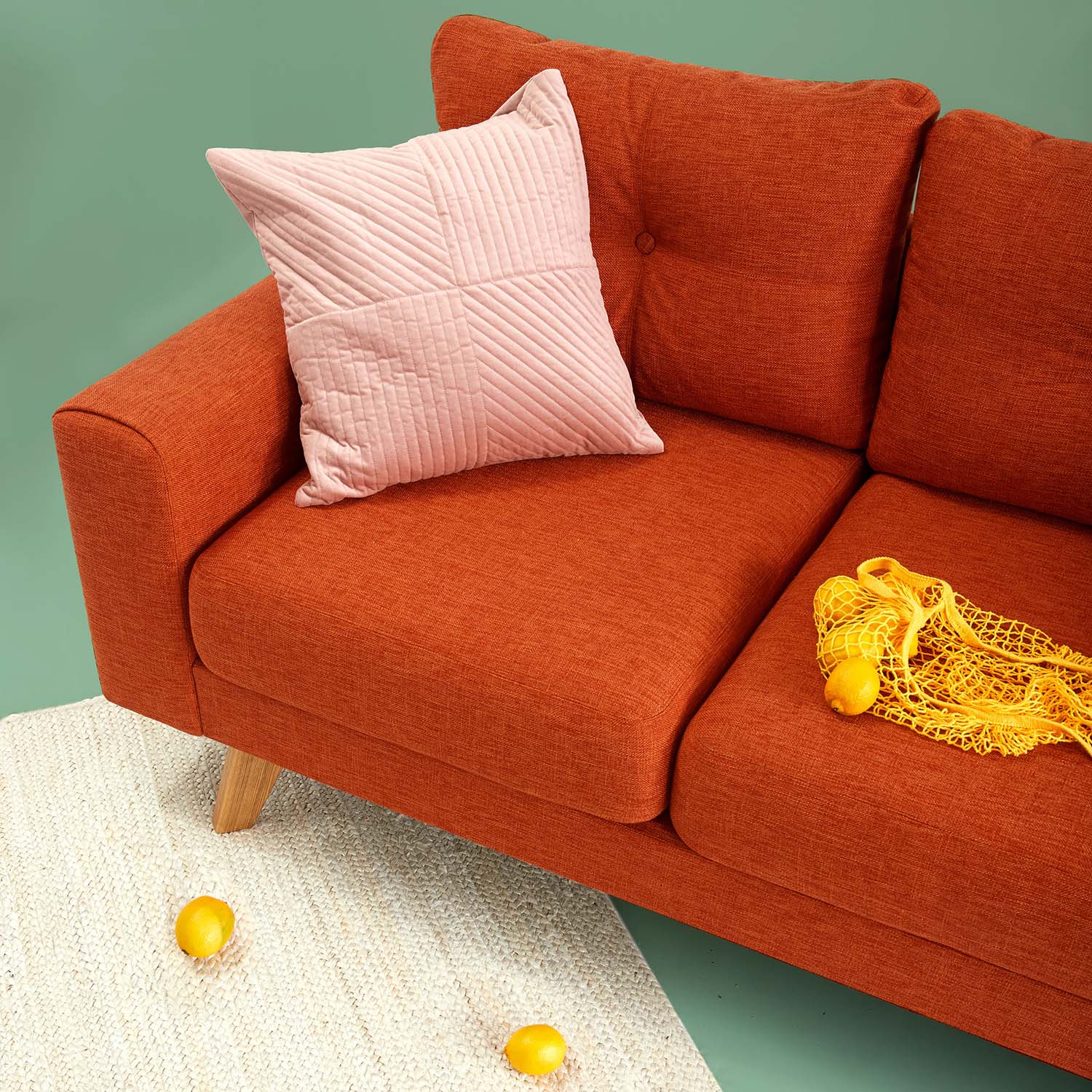 What to Look for in a Sofa? Top Tips From Industry Professionals