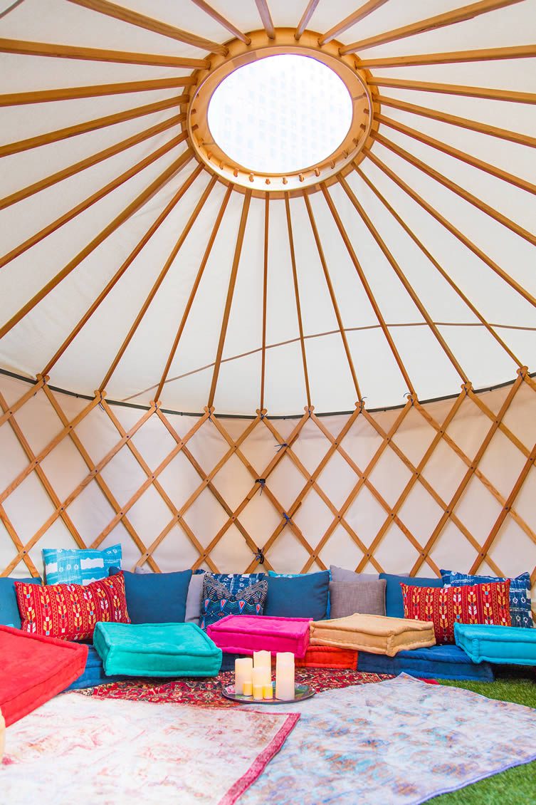 Extreme Wow Outdoor Glamping Suite