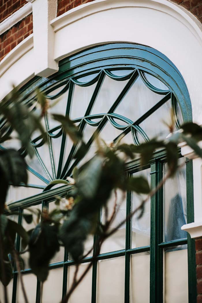 London Café Design by 3Stories