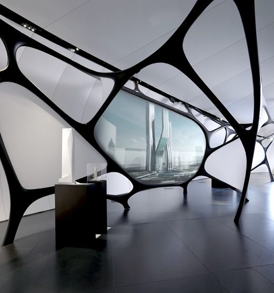 Zaha Hadid at the Institut du Monde Arabe